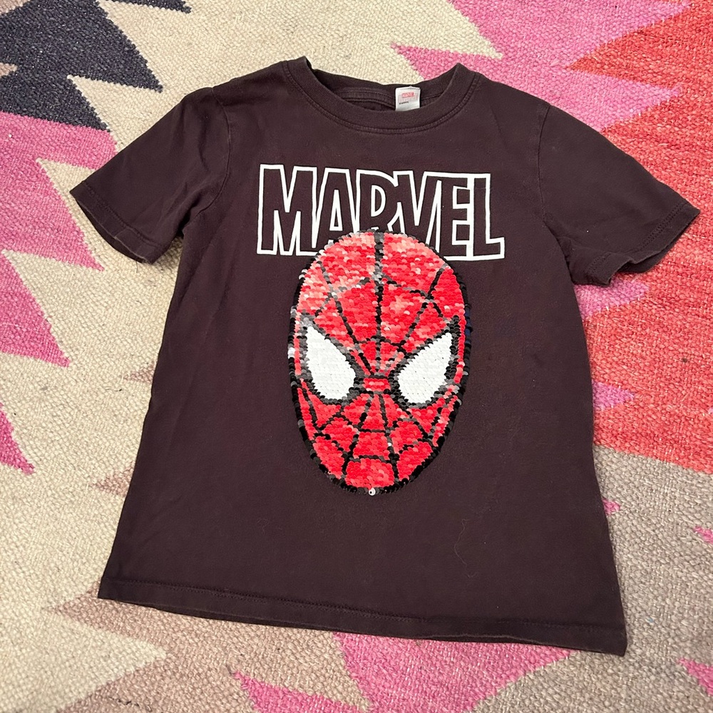 H&M Kids Marvel Spiderman Sequin Flip Tshirt, Size 4-6